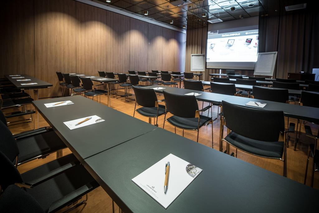 Lapland Hotels Oulu Eksteriør billede